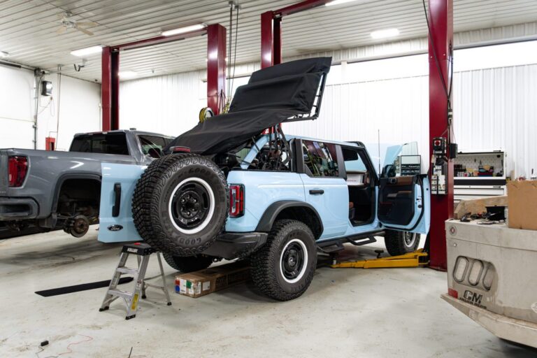 Blue bronco power soft top